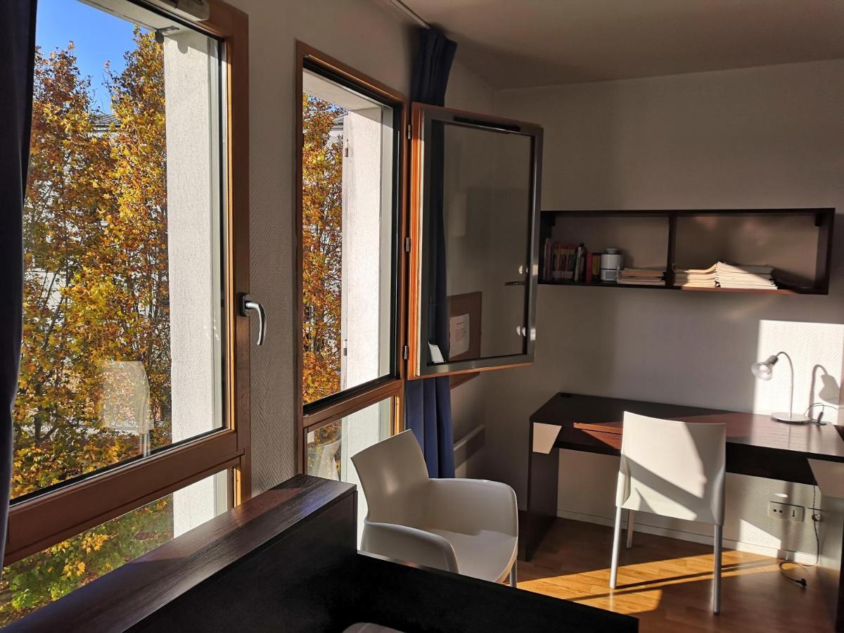 Studio Lumineux 10 Min A La Defense Rueil-Malmaison Ngoại thất bức ảnh